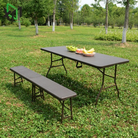 Бирен сет със сгъваема маса и пейки дизайн Ратан тъмнокафяв