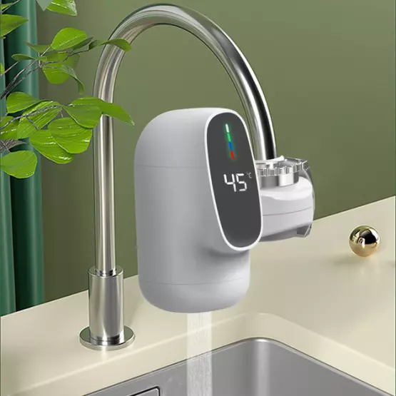Електрическият смесител за затопляне на вода, LED дисплей, , 3000 W 