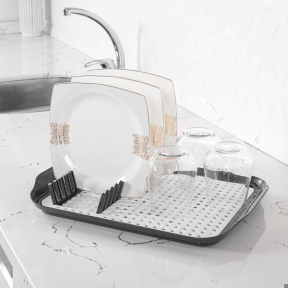 Сушилник за съдове с табла за оттичане на вода Сушилник за съдове с табла за оттичане на вода