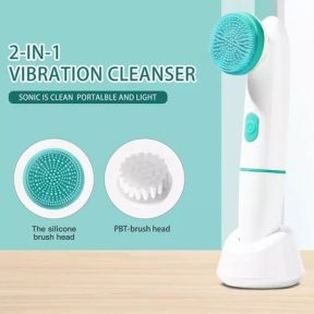 Четка за почистване, ексфолиаране и дълбок масаж на лице