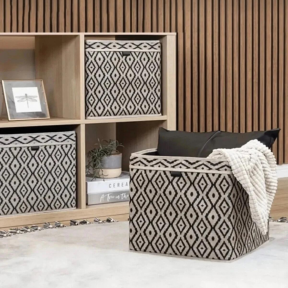 Органайзер - кутия за съхранение - 30x30x30 см. Органайзер - кутия за съхранение - 30x30x30 см.